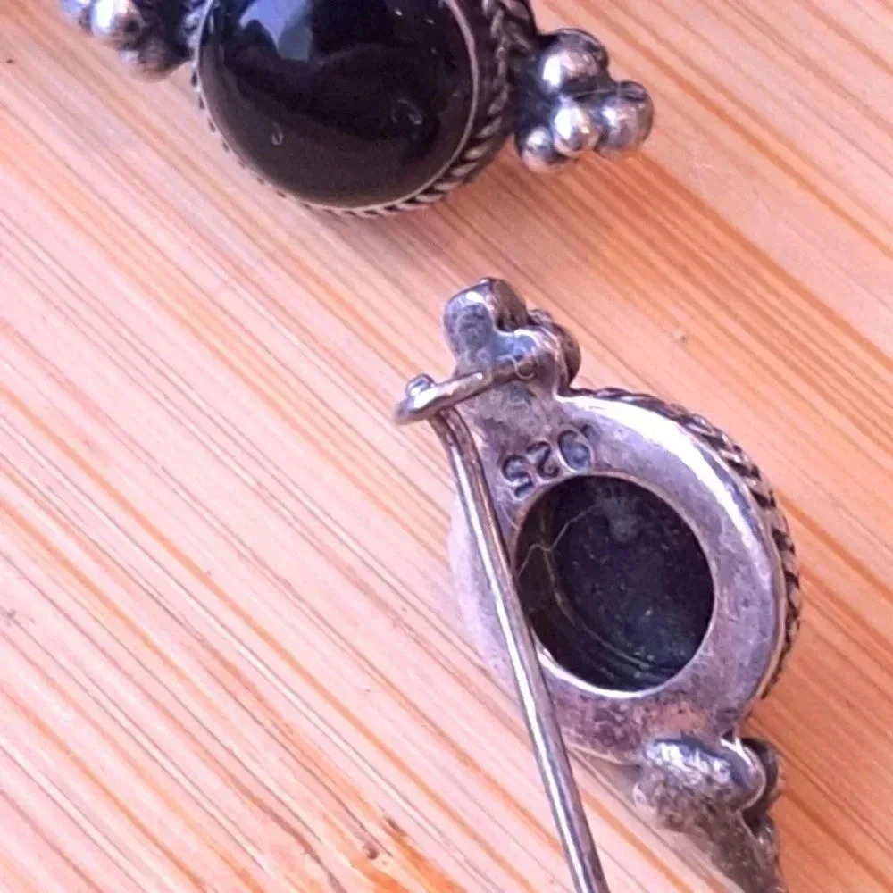 925 Sterling Black and Silver Vintage-Inspired Earrings - Picture 3 of 5